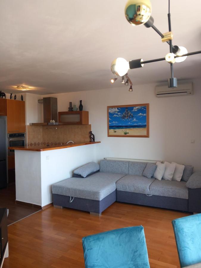 Apartment Inna With Free Garage Parking Zadar